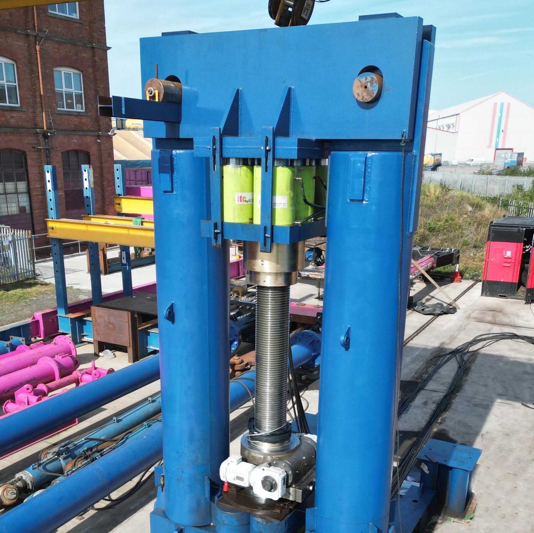 Compression testing at Durham Lifting